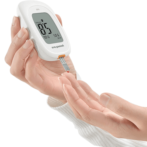MÃy Äo ÄÆ¯á»ng Huyáº¾t Yuwell 582 (5)